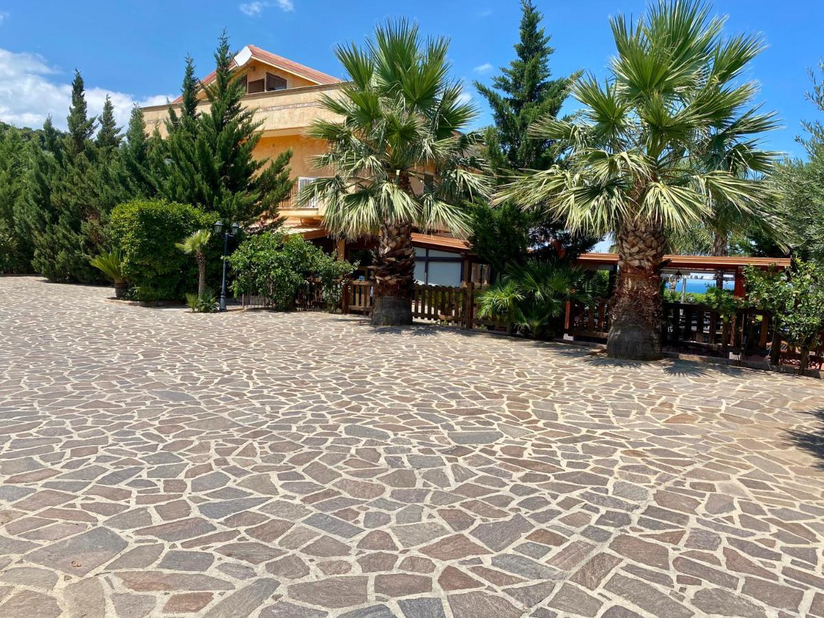 Agriturismo San Francesco Villa Rossano Stazione Екстериор снимка