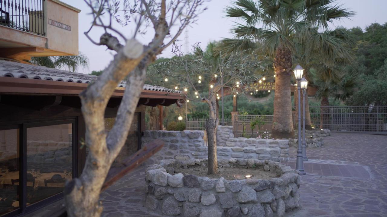 Agriturismo San Francesco Villa Rossano Stazione Екстериор снимка
